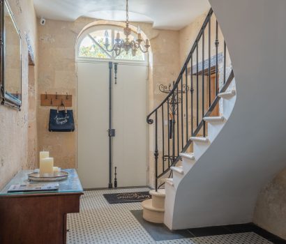 akye2a3hvpfykrqdspifr-HDR